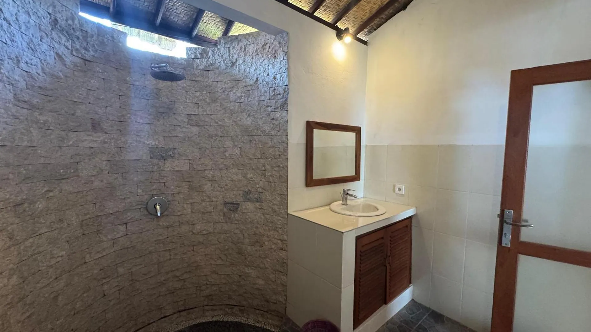 Vina Guest House Ubud  Ubud (Bali)