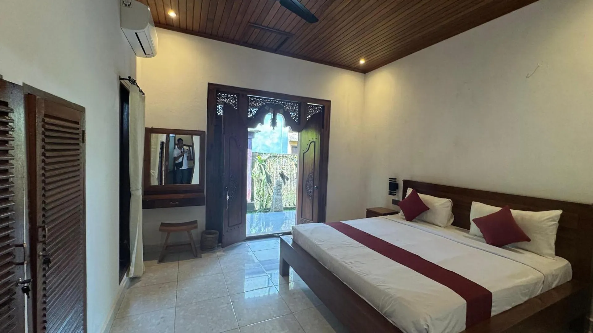 Vina Guest House Ubud  Indonesia